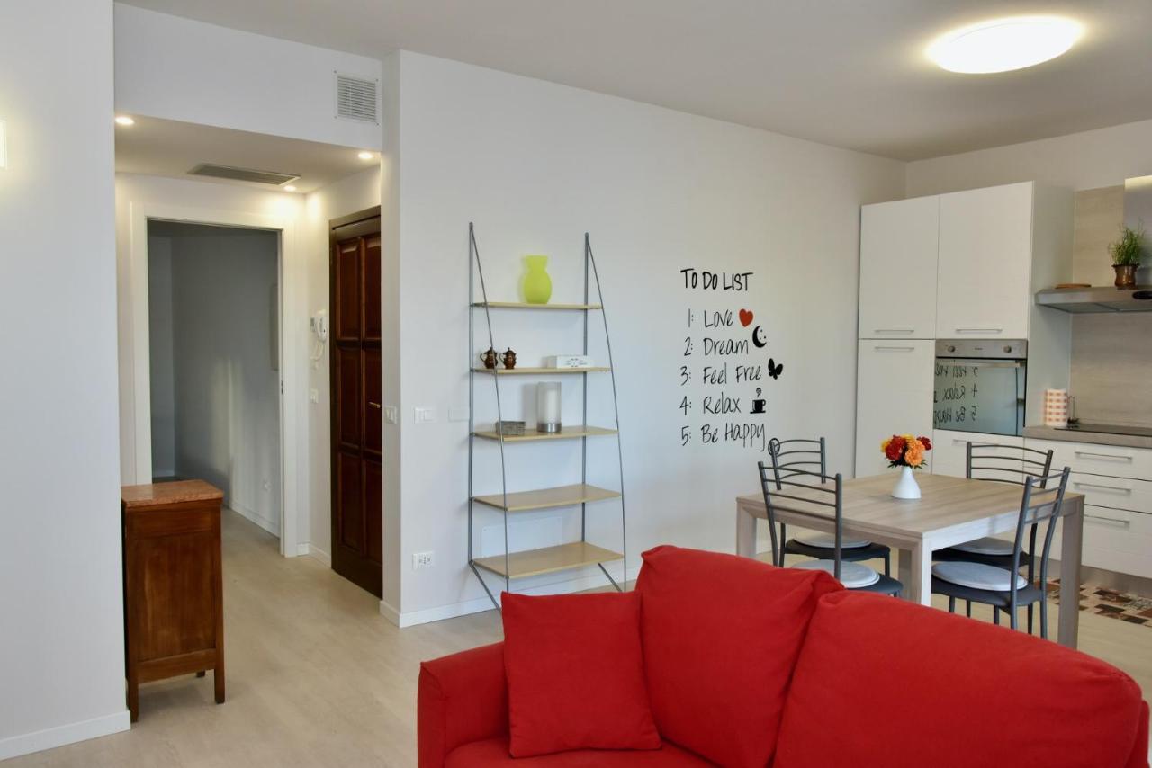 Casa Sissi Apartment Riva di Solto Exterior foto