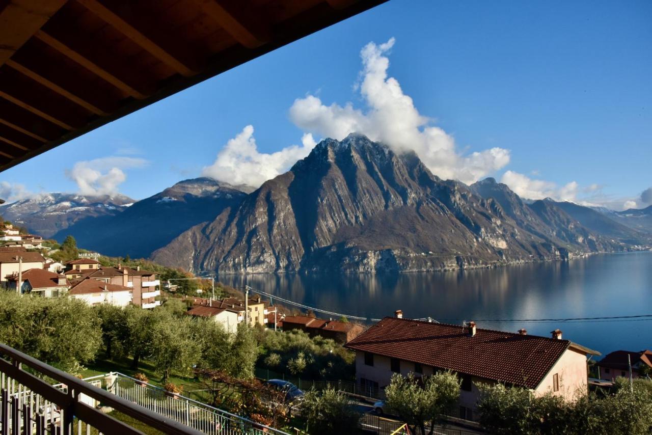 Casa Sissi Apartment Riva di Solto Exterior foto